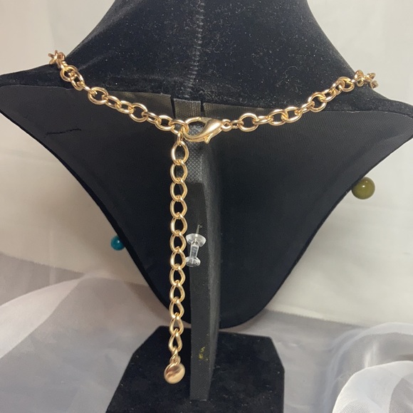 Multiple Color Statement Necklace - Picture 3 of 3